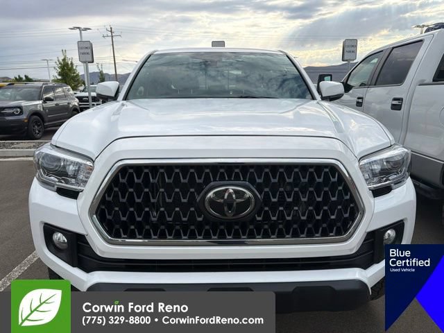 Used 2018 Toyota Tacoma TRD Off-Road w/ Technology Package AWD/4WD image 2
