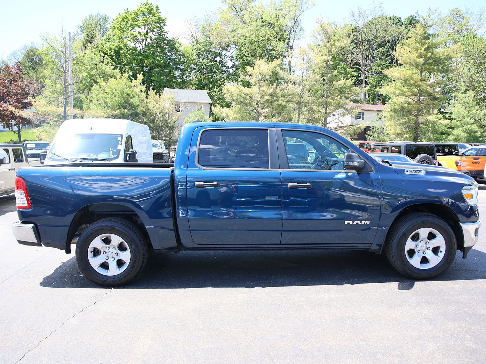 Used 2023 RAM 1500 Big Horn w/ Trailer Tow Group AWD/4WD image 8