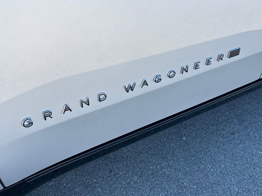 New 2025 Jeep Grand Wagoneer Series II Obsidian w/ Quick Order Packagew 28T image 54