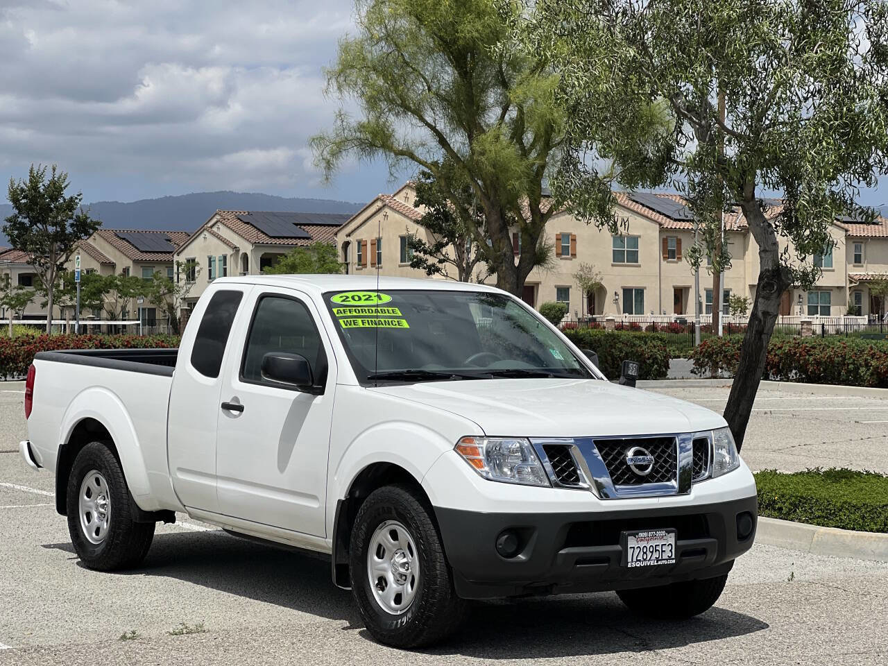 Used 2021 Nissan Frontier S w/ S Utility Package image 38