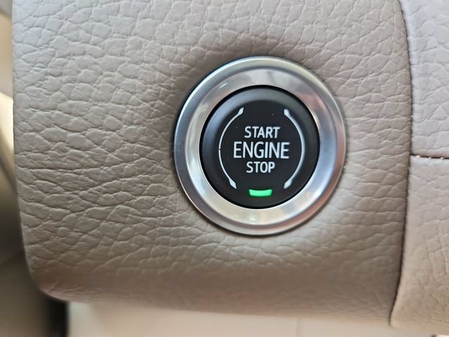 Used 2023 GMC Yukon Denali w/ Max Trailering Package AWD/4WD image 16