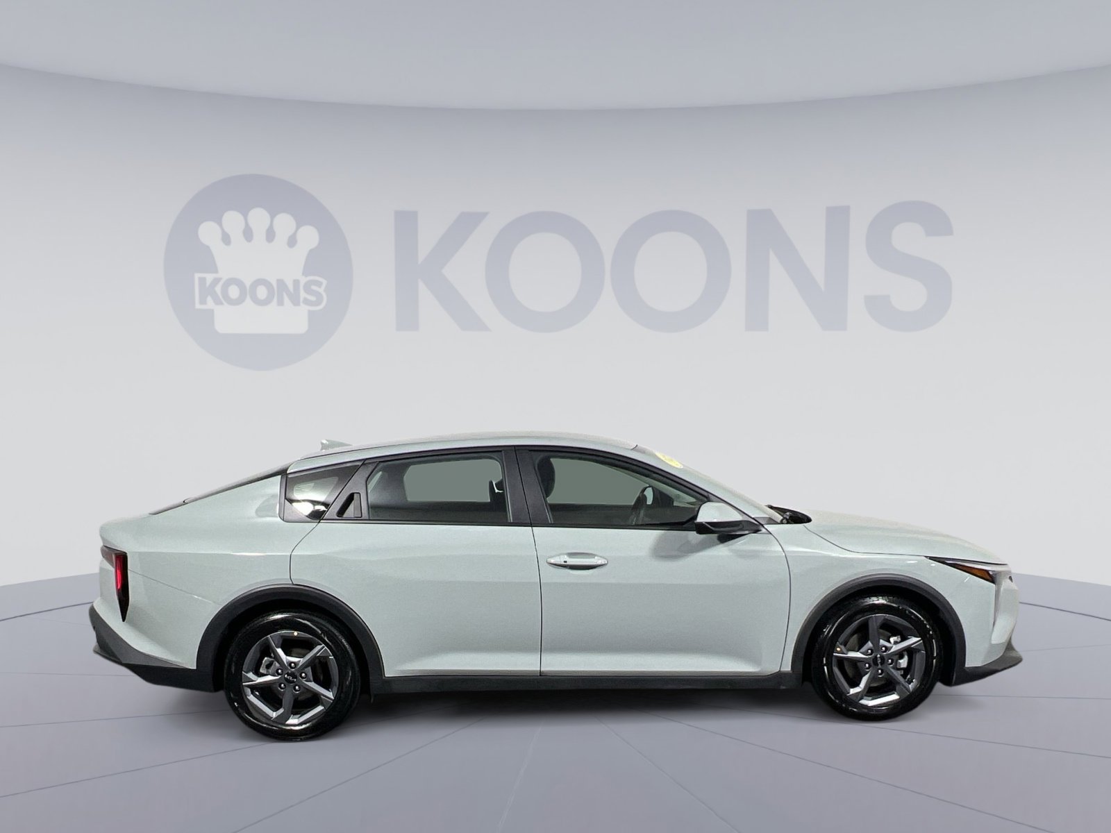 Used 2025 Kia K4 FWD image 12