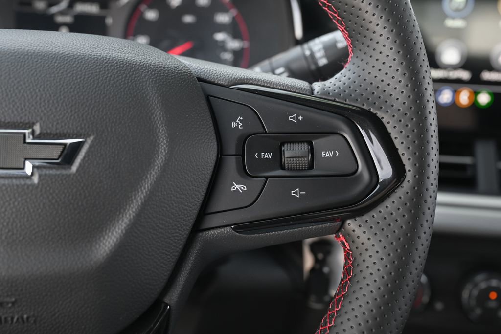 New 2026 Chevrolet Trax RS FWD image 20