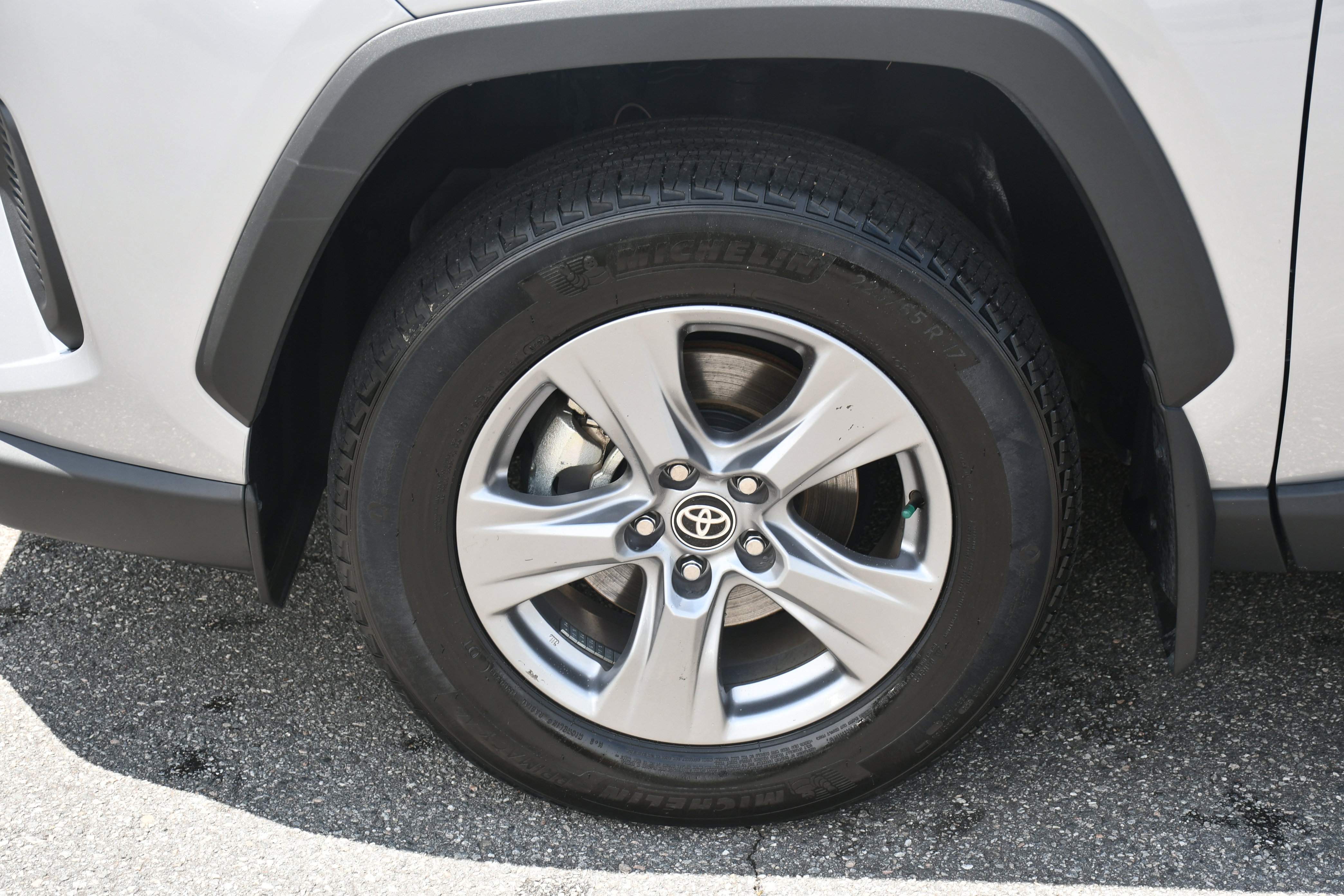 Certified 2024 Toyota RAV4 XLE w/ Convenience Package AWD/4WD image 22