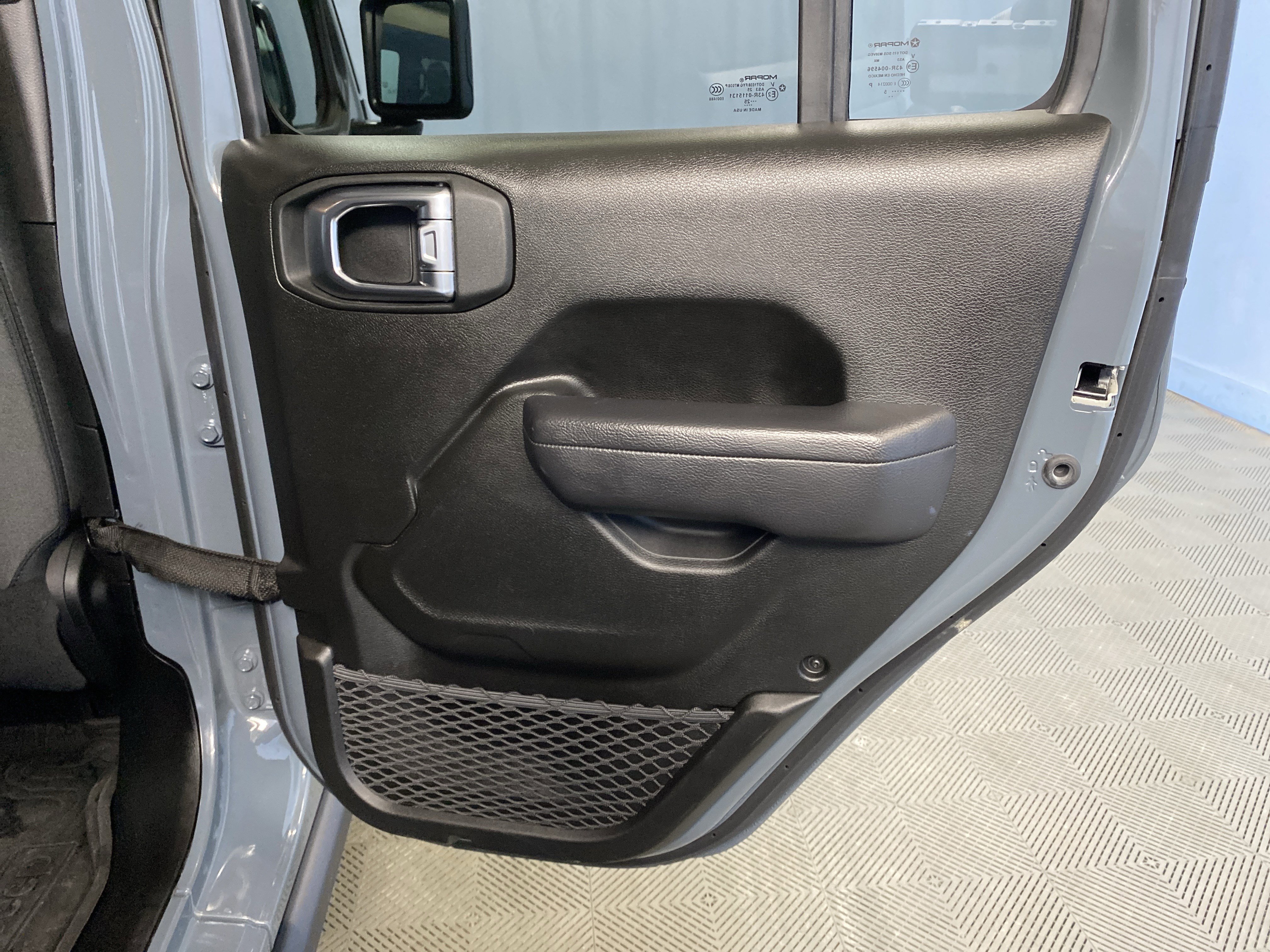 Certified 2025 Jeep Wrangler Willys image 42