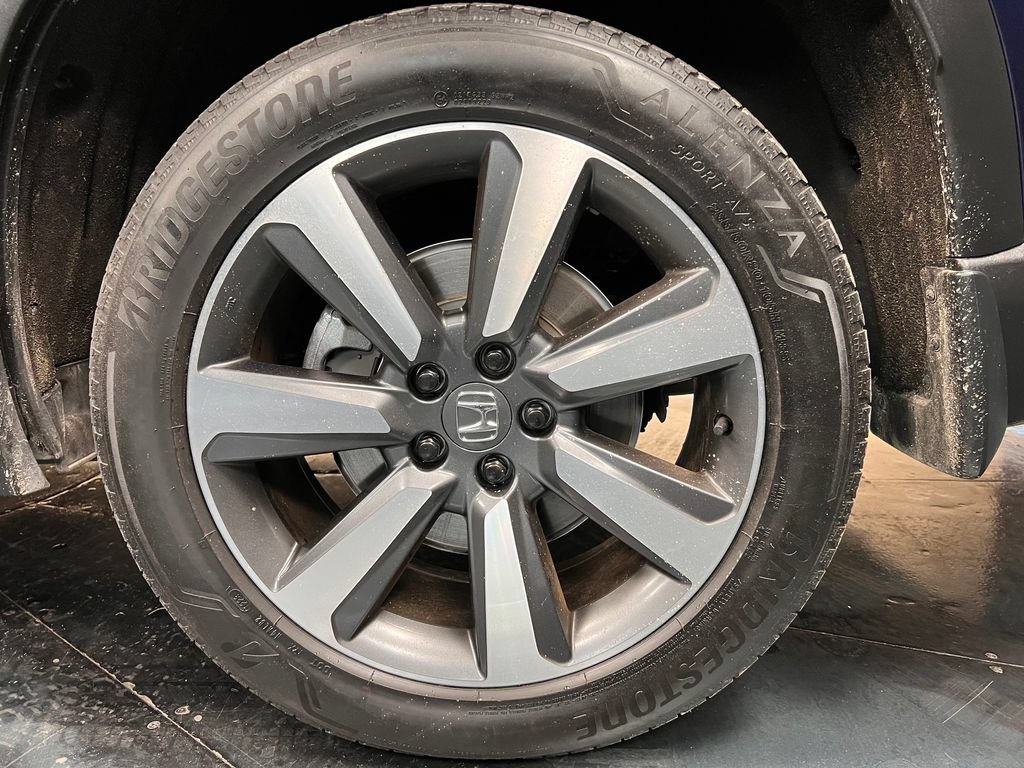 Used 2023 Honda Pilot Touring image 35