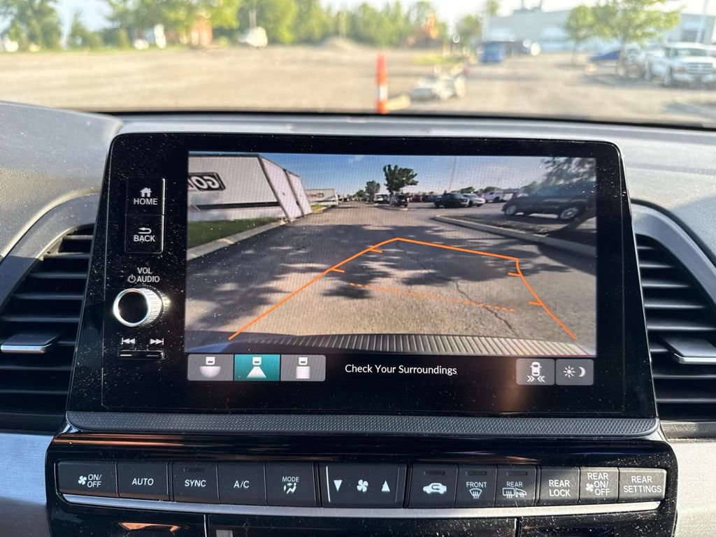 Used 2025 Honda Odyssey Sport-L image 25