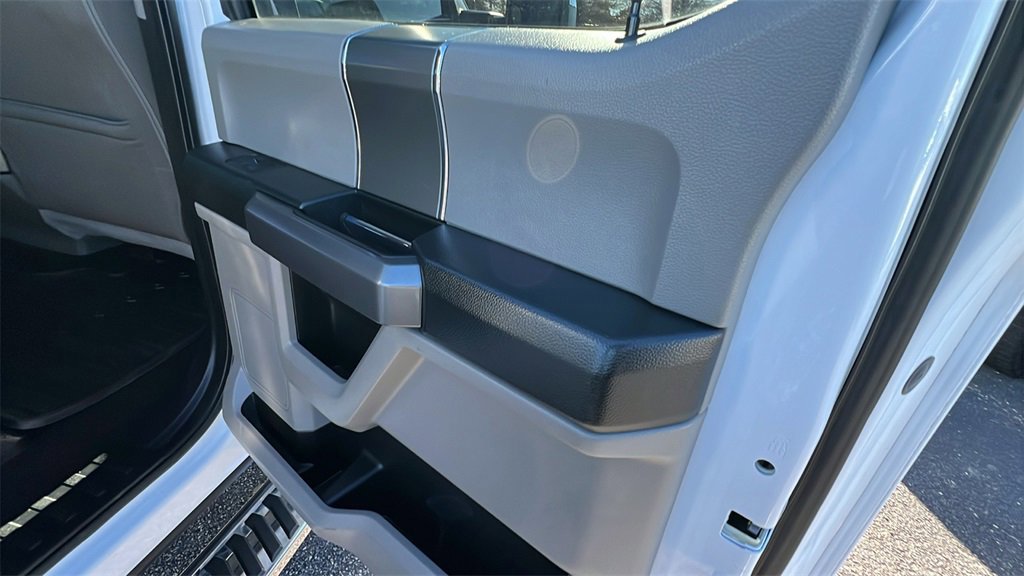 Used 2019 Ford F250 XLT w/ XLT Premium Package image 18