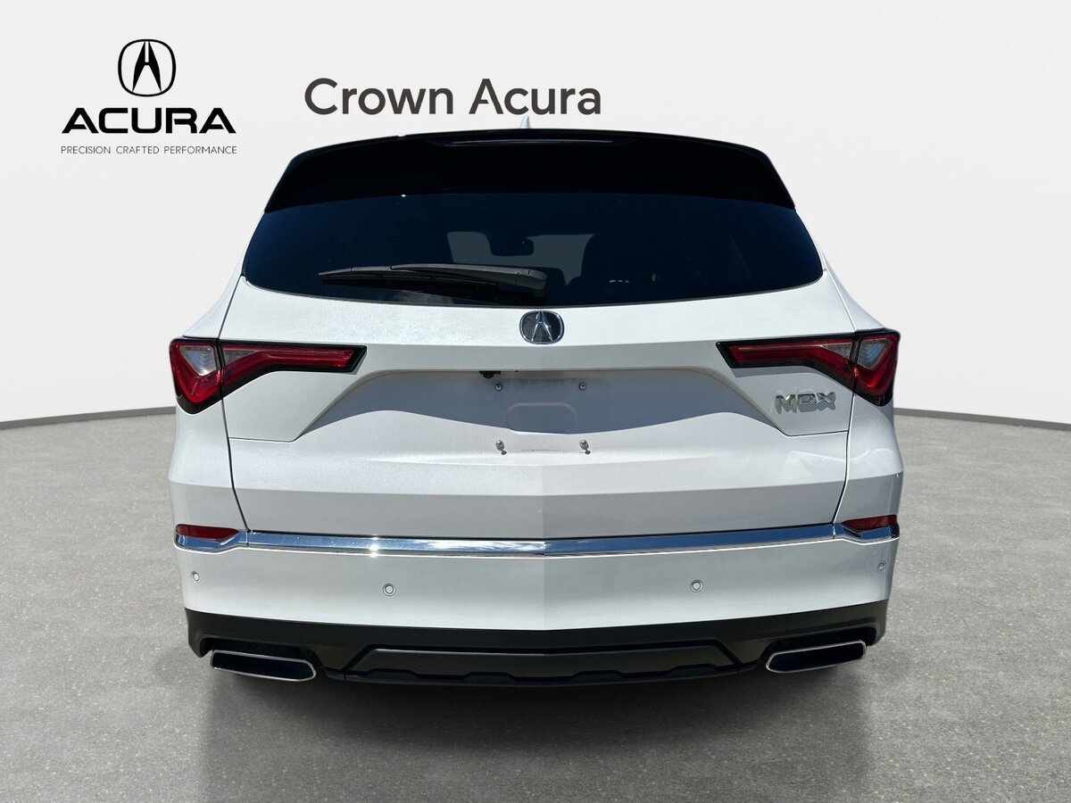 Used 2024 Acura MDX w/ Technology Package FWD image 4