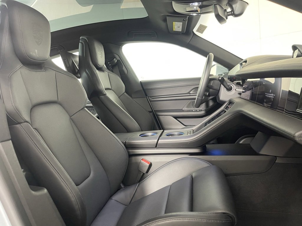 Used 2024 Porsche Taycan 4S image 16