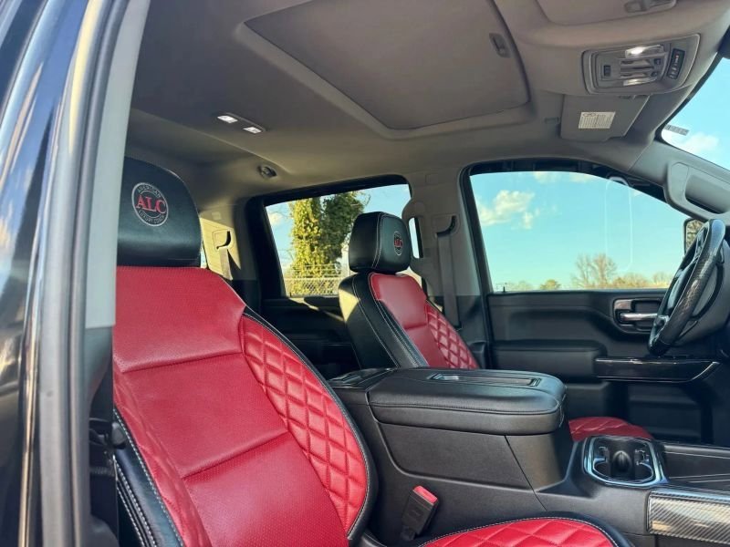 Used 2020 Chevrolet Silverado 2500 LTZ w/ LTZ Premium Package image 14