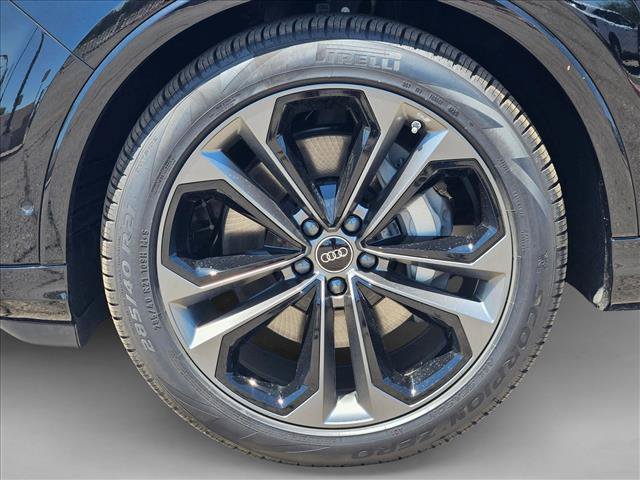 New 2026 Audi Q7 Premium Plus AWD/4WD image 11