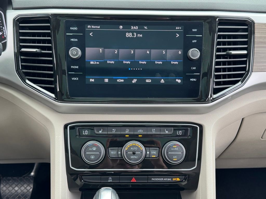 Used 2021 Volkswagen Atlas SEL Premium image 20