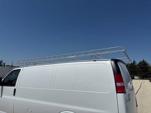 New 2026 Chevrolet Express 2500 w/ Driver Convenience Package RWD image 15