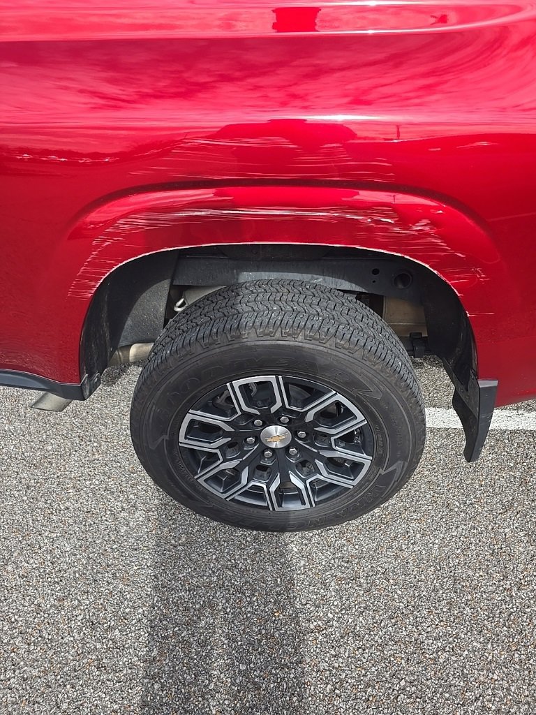 Used 2023 Chevrolet Colorado LT w/ LT Convenience Package III image 5