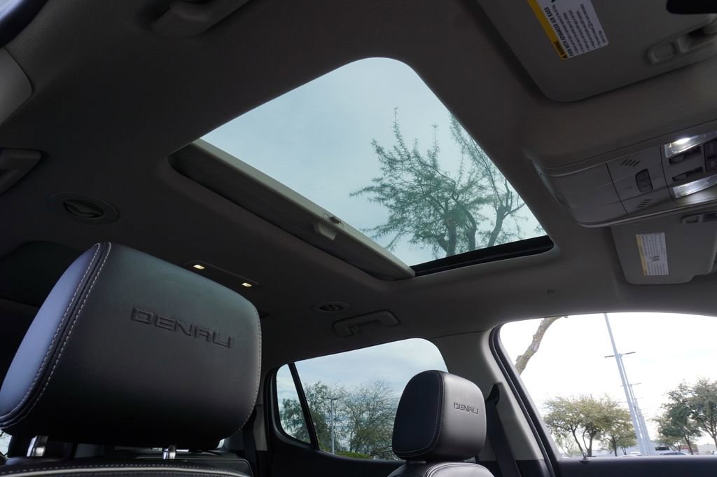 Used 2019 GMC Acadia Denali w/ Technology Package image 14