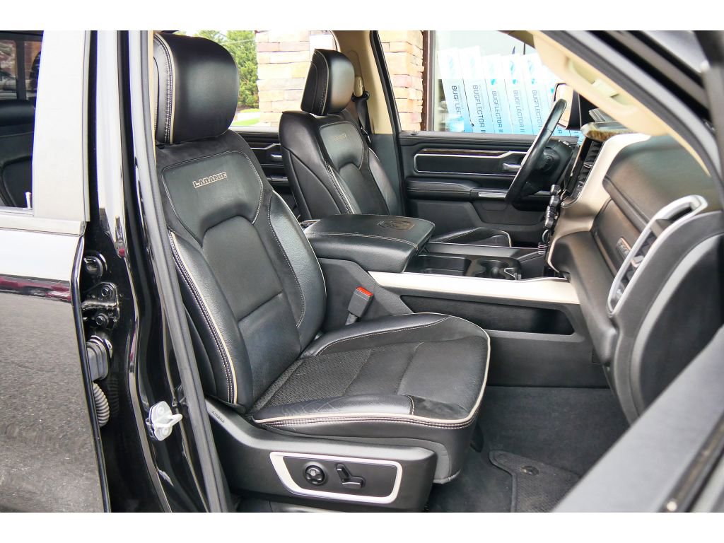 Used 2019 RAM 1500 Laramie AWD/4WD image 15