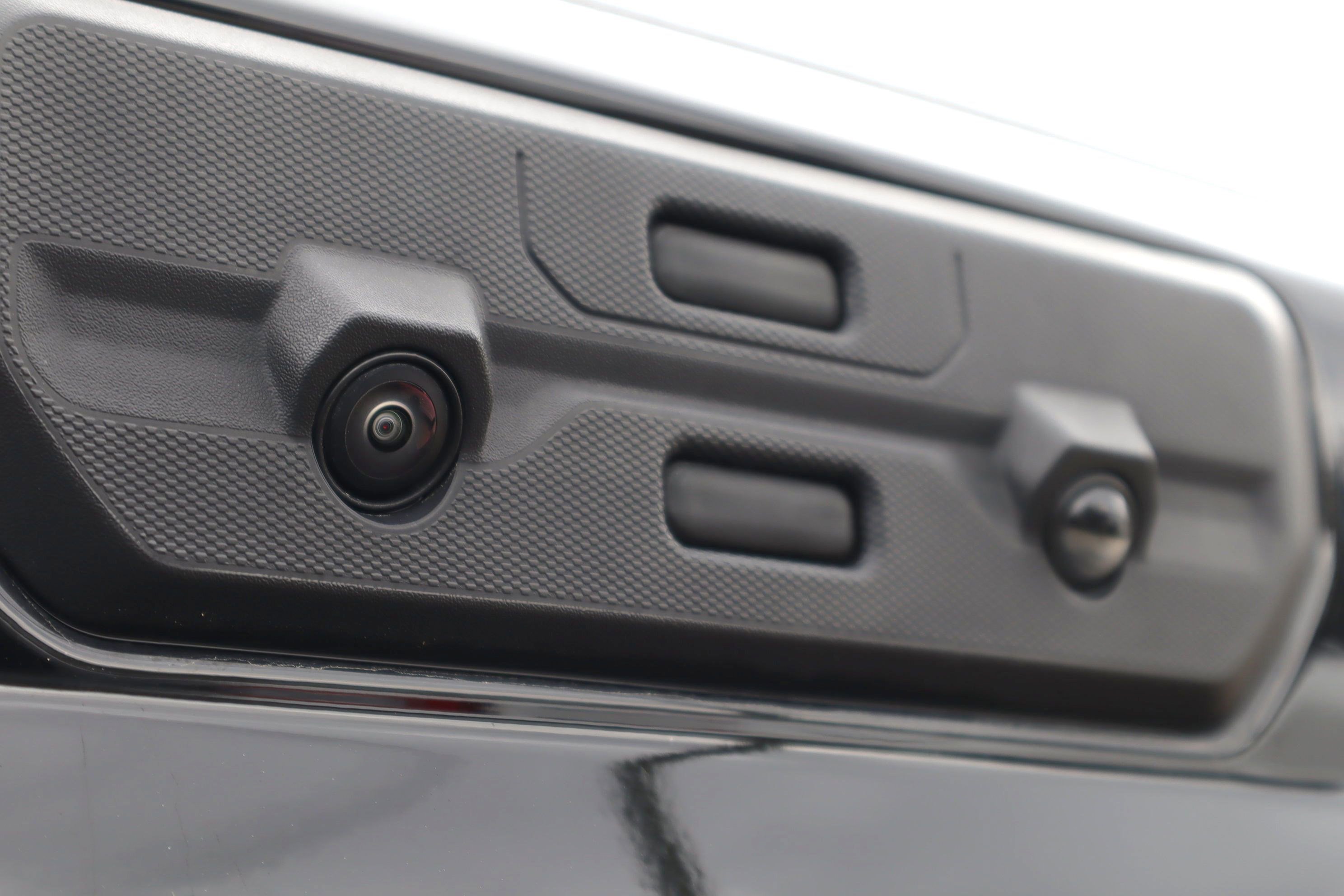 Used 2025 GMC Sierra 2500 Denali Ultimate image 37