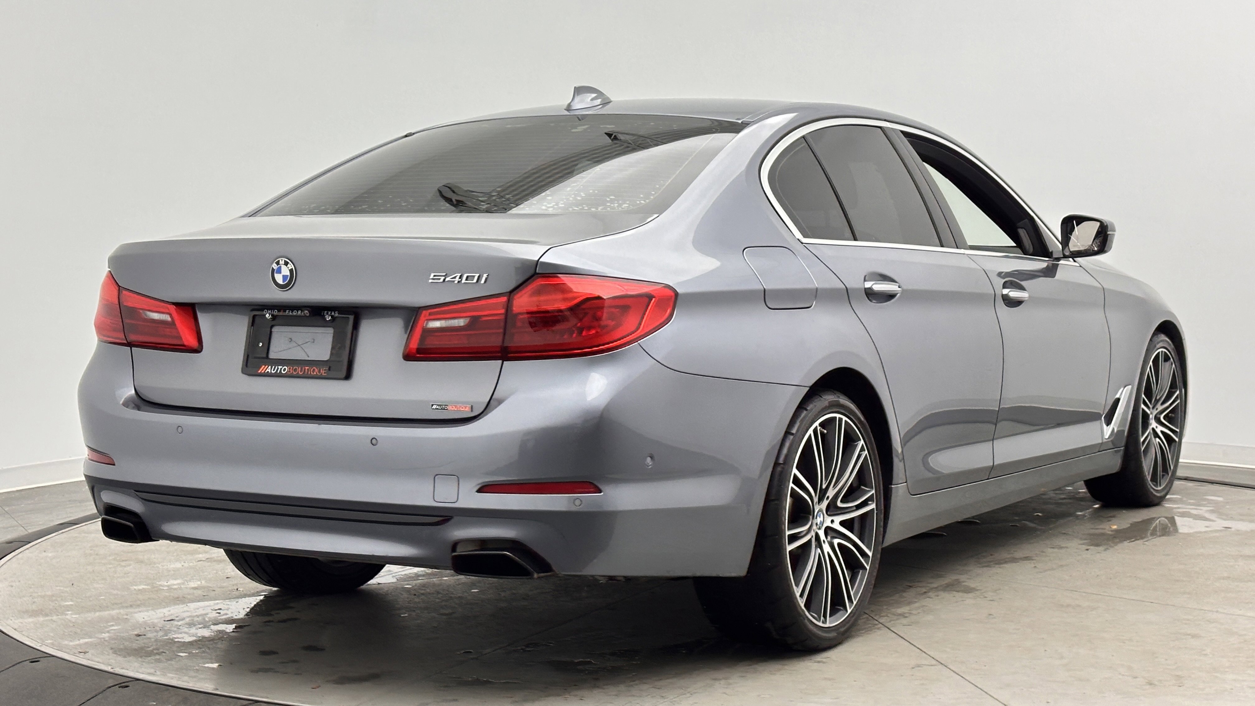 Used 2017 BMW 540i image 10