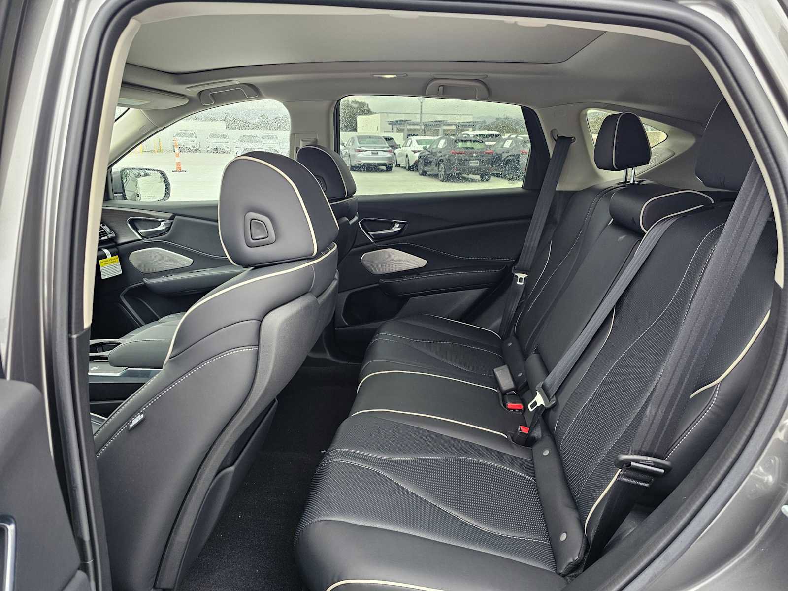New 2025 Acura RDX SH-AWD w/ Advance Package image 16