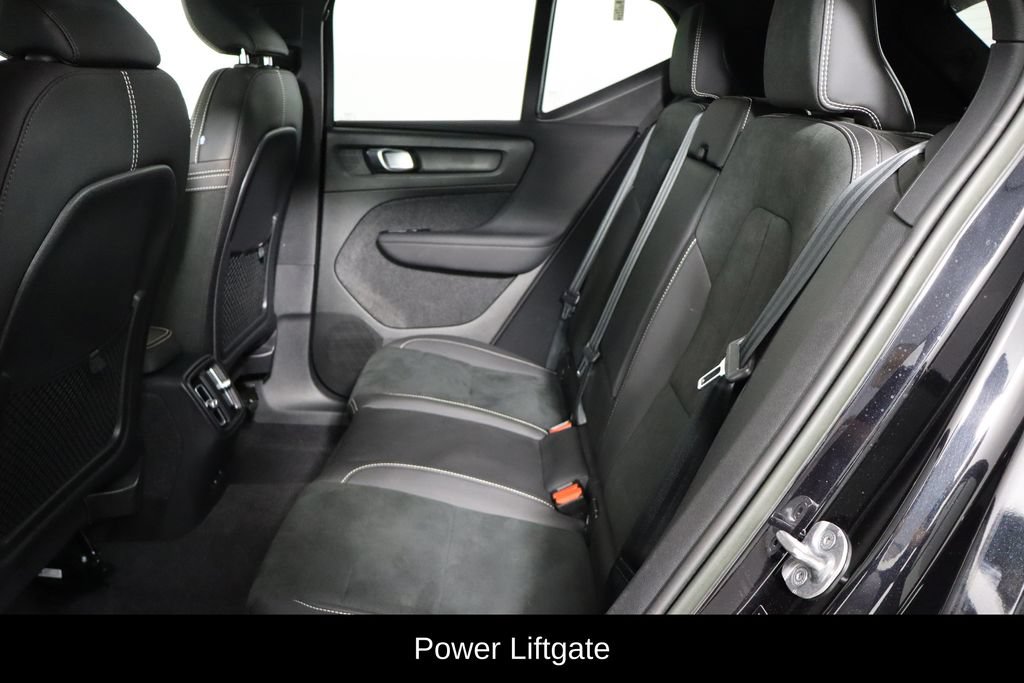 Used 2022 Volvo XC40 P8 Recharge Ultimate AWD/4WD image 8