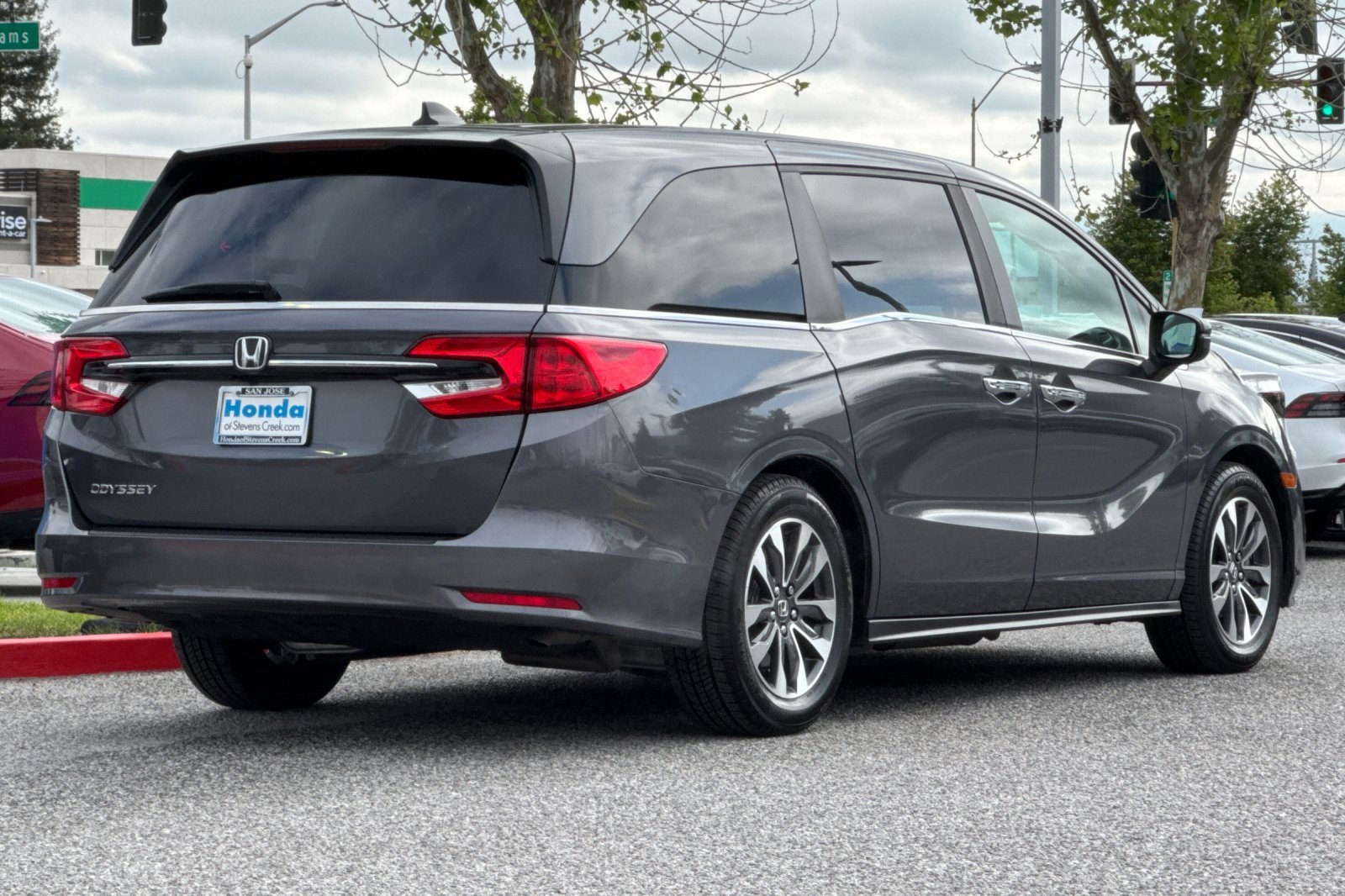 Certified 2023 Honda Odyssey EX-L image 8