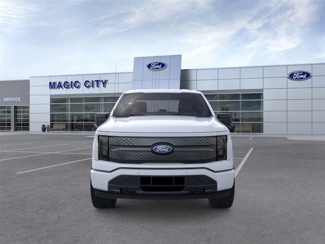 Used 2025 Ford F150 Lightning Flash image 6