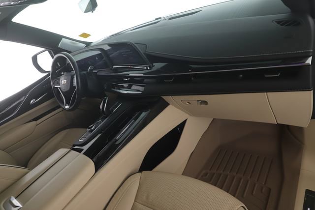 Used 2021 Cadillac Escalade Premium Luxury w/ Driver Assist Tech Package AWD/4WD image 37