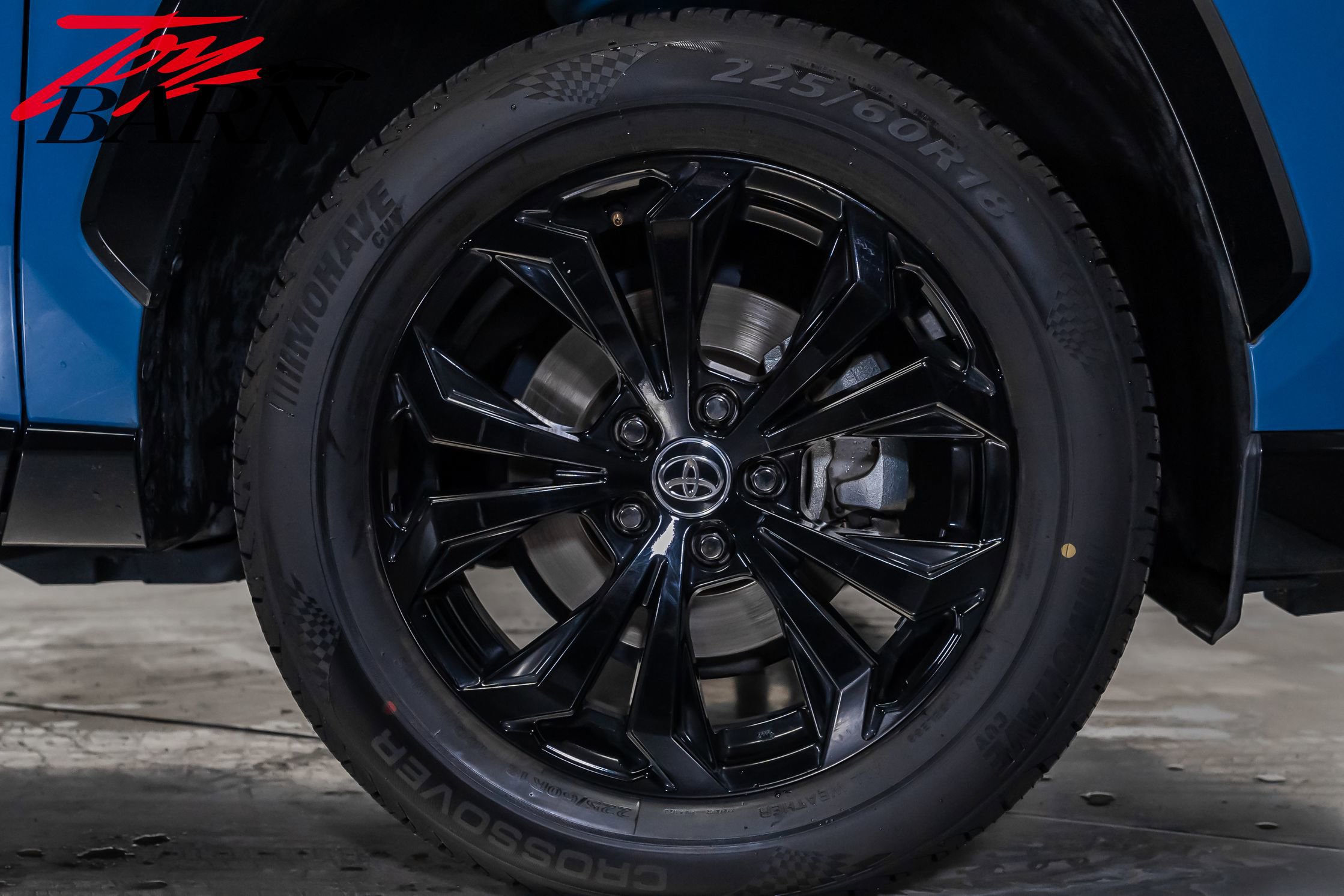 Used 2023 Toyota RAV4 SE w/ Convenience Package image 16