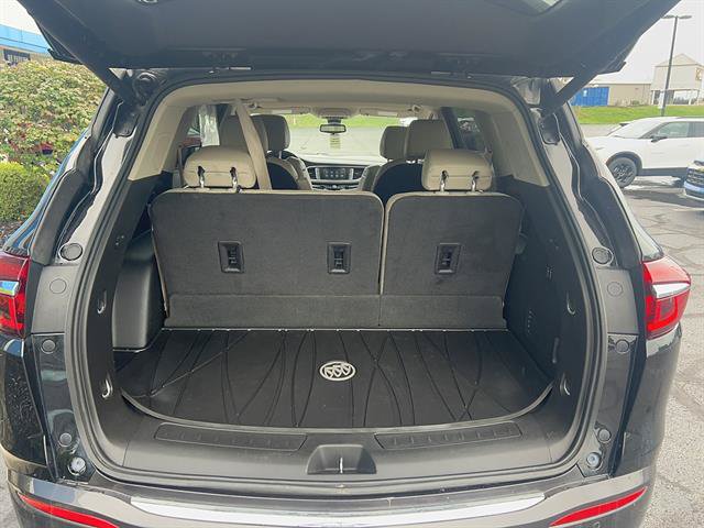 Used 2019 Buick Enclave Premium AWD/4WD image 18