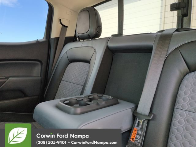 Used 2018 Chevrolet Colorado Z71 AWD/4WD image 27
