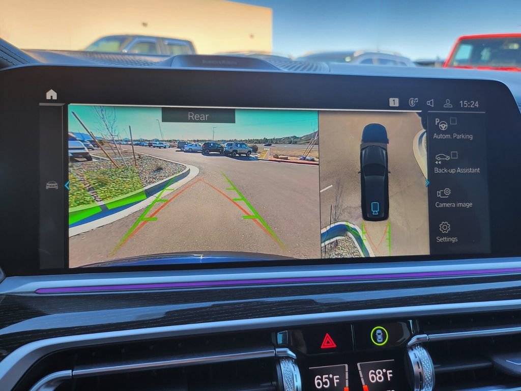 Used 2022 BMW X7 M50i w/ Dynamic Handling Package image 23