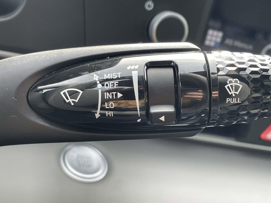 New 2026 Hyundai Elantra Sport FWD image 22