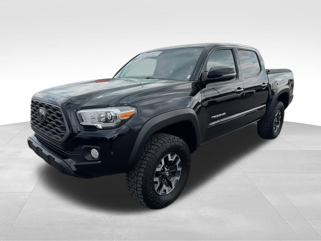 Used 2022 Toyota Tacoma TRD Off-Road AWD/4WD image 4