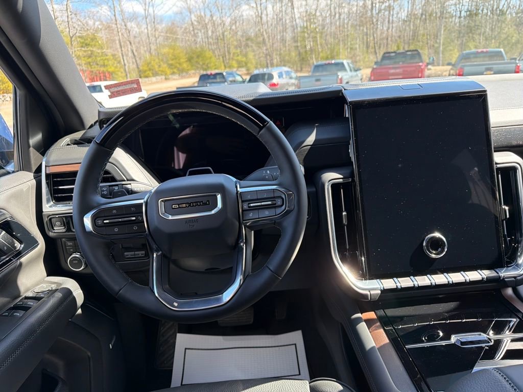 New 2026 GMC Yukon XL Denali w/ Denali Reserve Package image 16