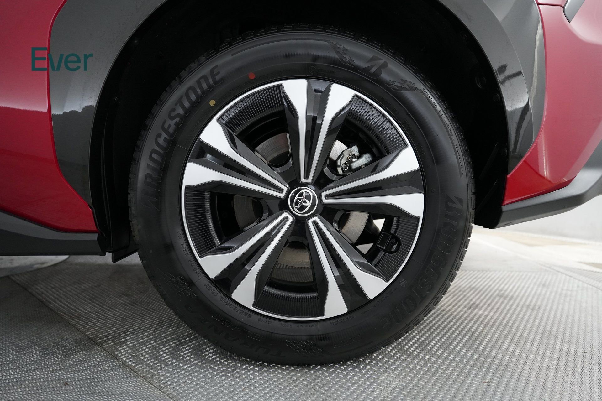 Used 2024 Toyota bZ4X XLE image 17