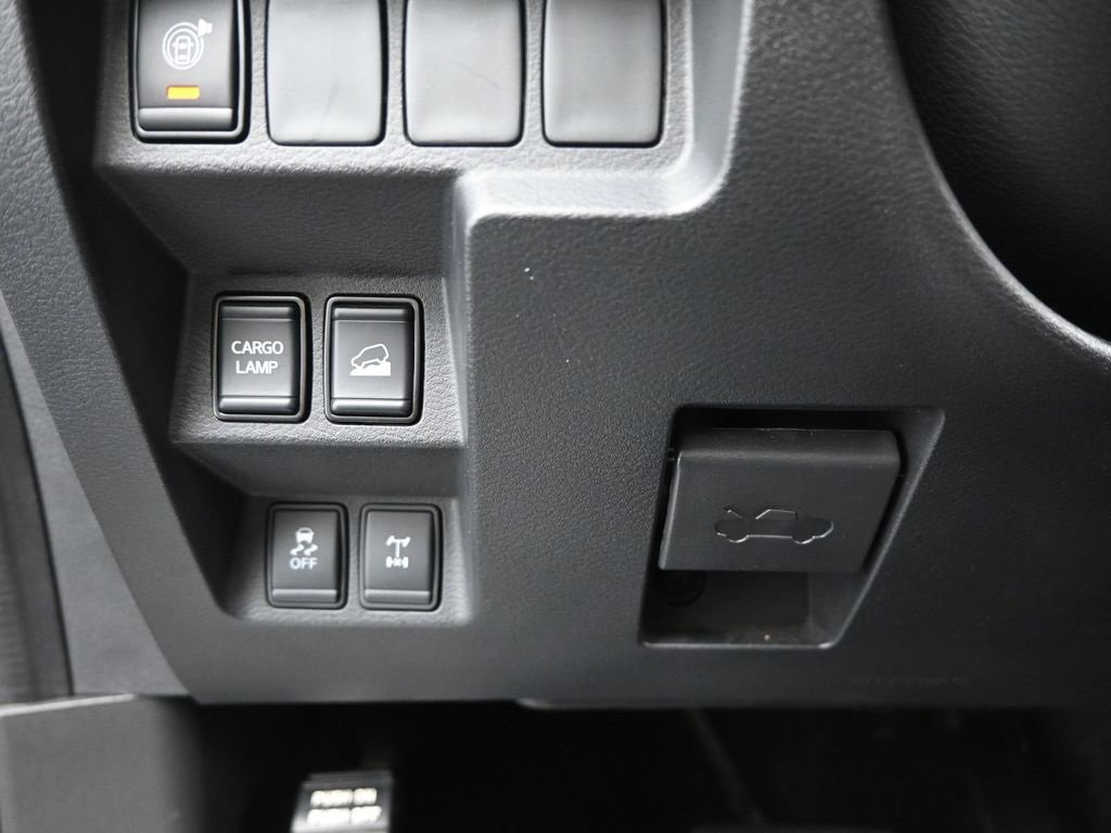 Used 2023 Nissan Frontier PRO-4X w/ Technology Package image 33