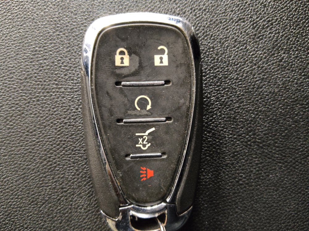 Used 2024 Chevrolet Equinox LT FWD image 32