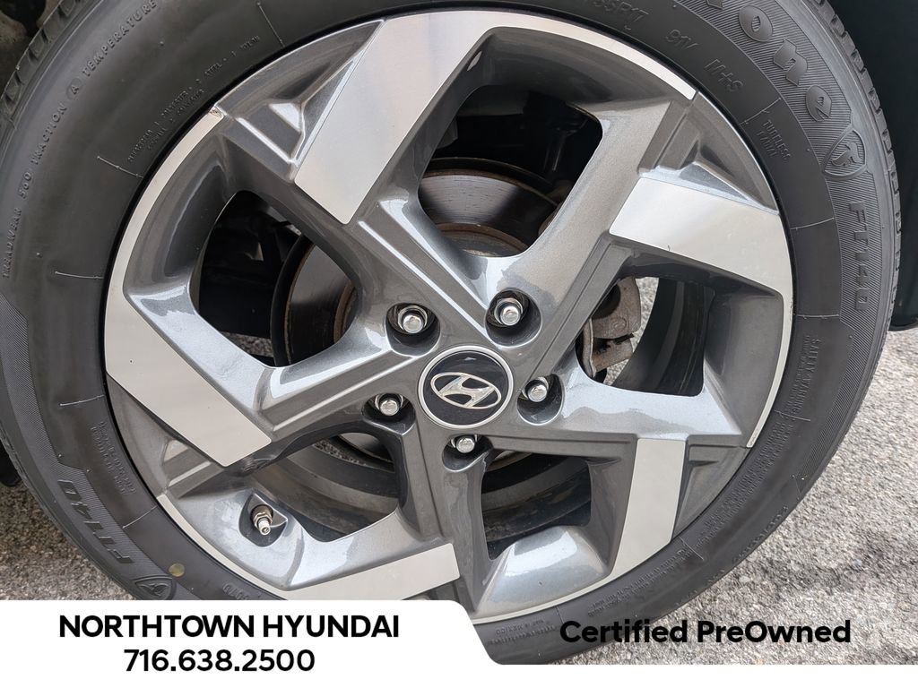Certified 2022 Hyundai Venue SEL w/ Cargo Package image 40
