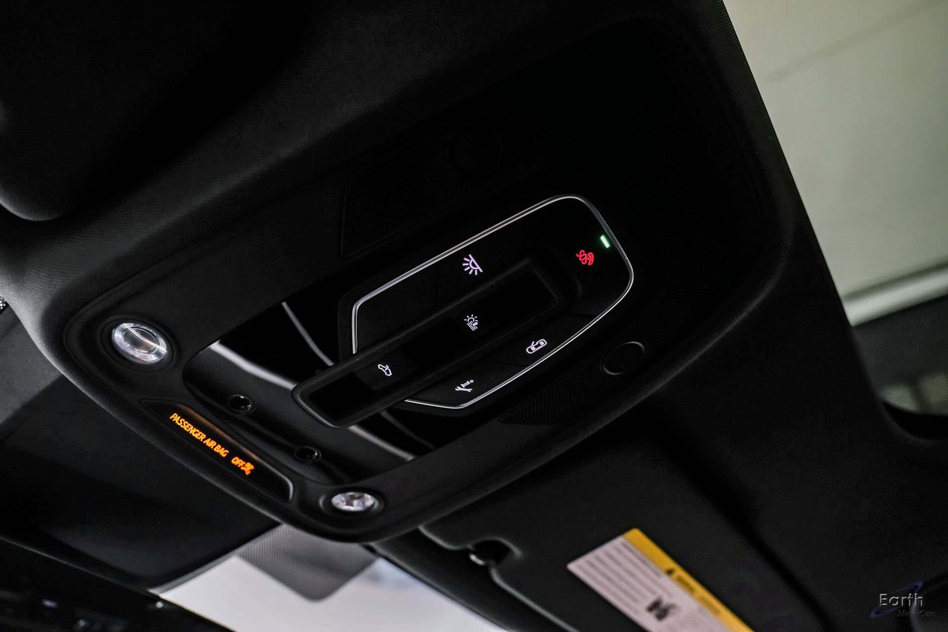 Used 2023 Audi RS 6 w/ Black Optic Package image 47