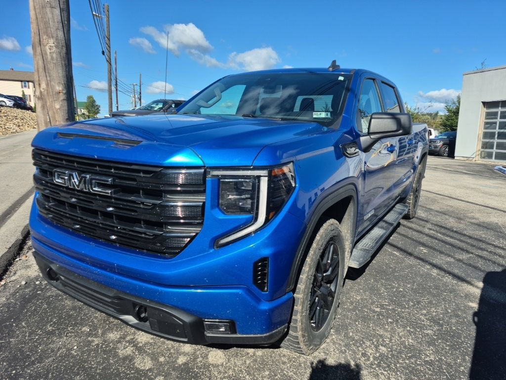 Used 2022 GMC Sierra 1500 Elevation AWD/4WD image 4