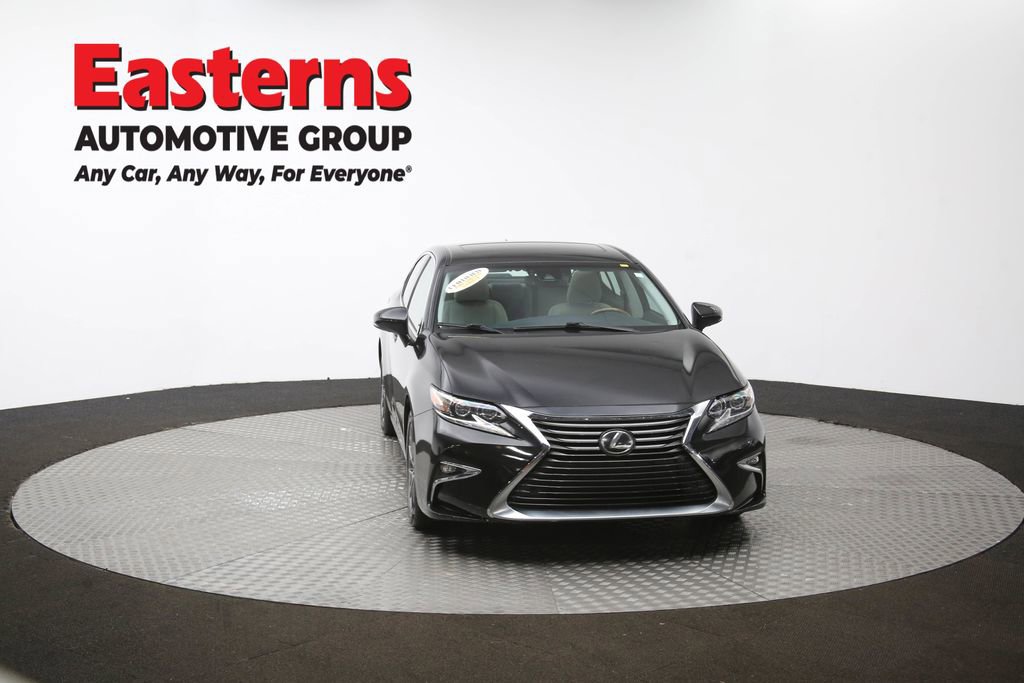 Used 2018 Lexus ES 350 350 w/ Luxury Package w/Wood Trim image 56
