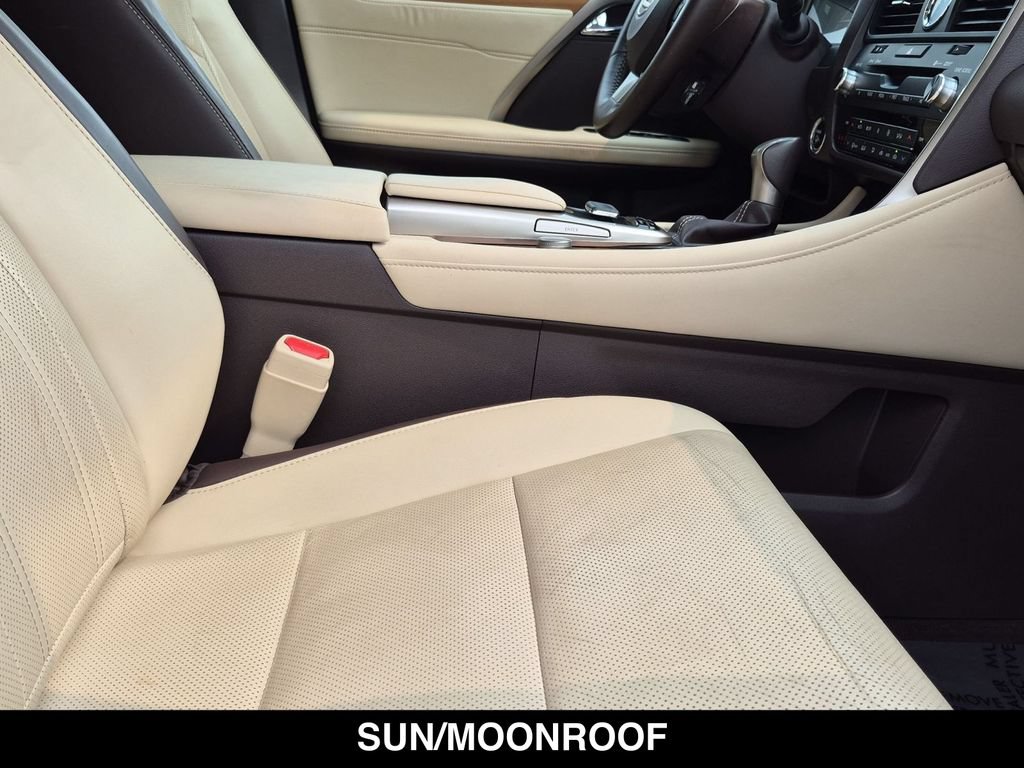 Used 2017 Lexus RX 450h AWD image 27