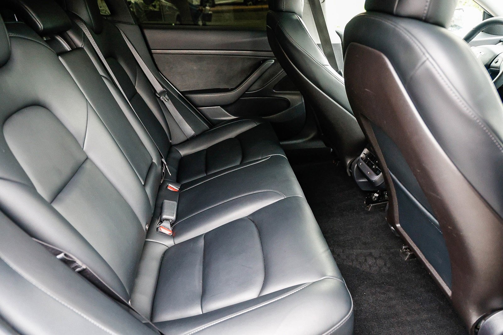 Used 2020 Tesla Model 3 image 18