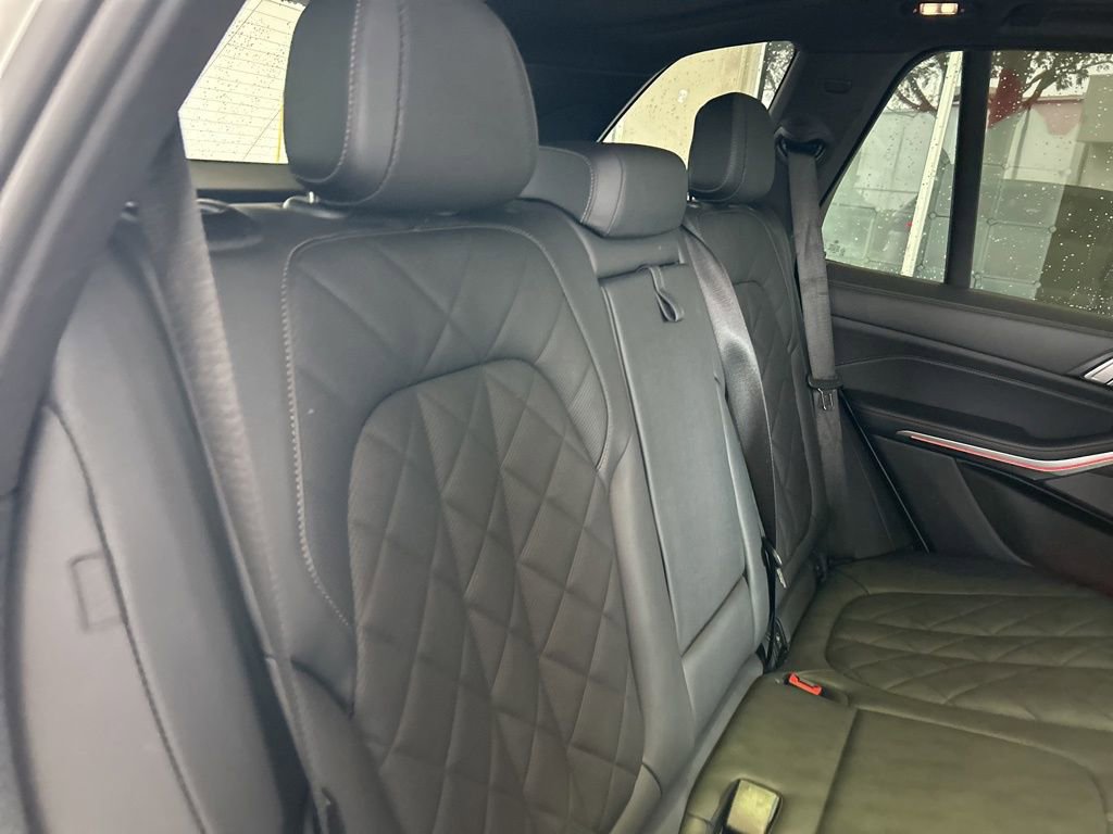 Used 2024 BMW X5 xDrive40i image 30