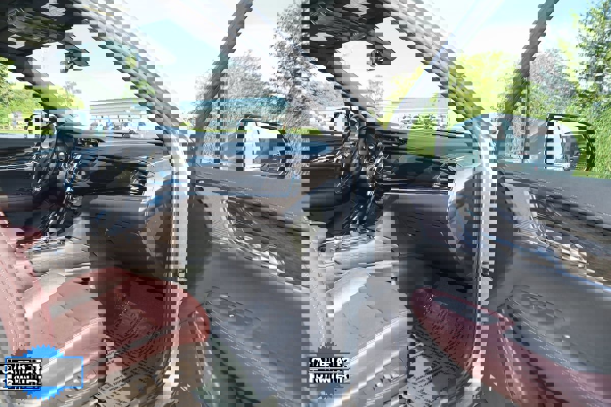 Used 2023 Cadillac XT6 Premium Luxury image 58