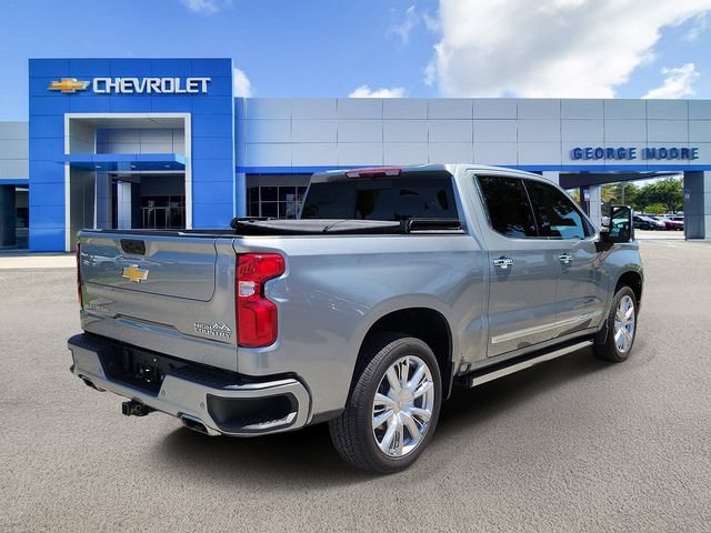 Certified 2025 Chevrolet Silverado 1500 High Country w/ High Country Premium Package AWD/4WD image 4