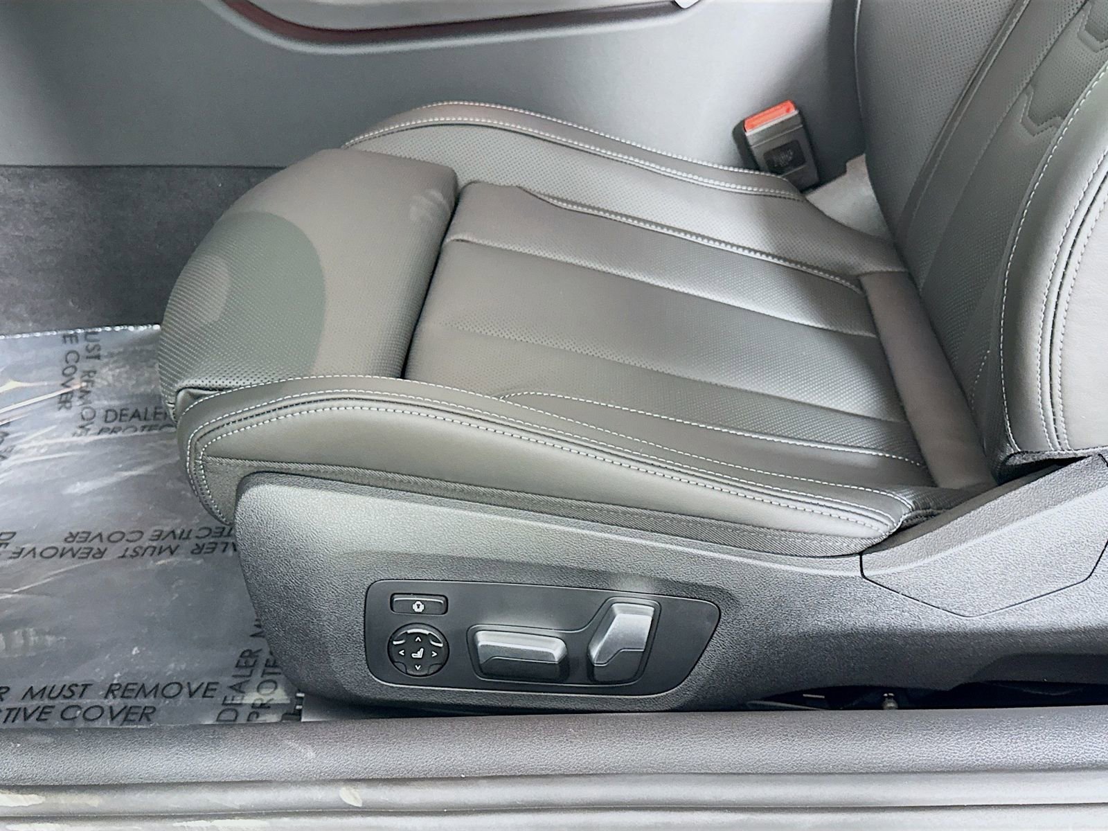 New 2026 BMW 840i Convertible RWD image 20