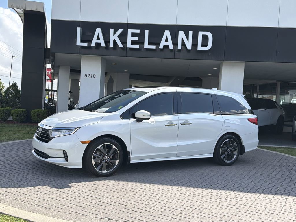 Used 2022 Honda Odyssey Elite image 2