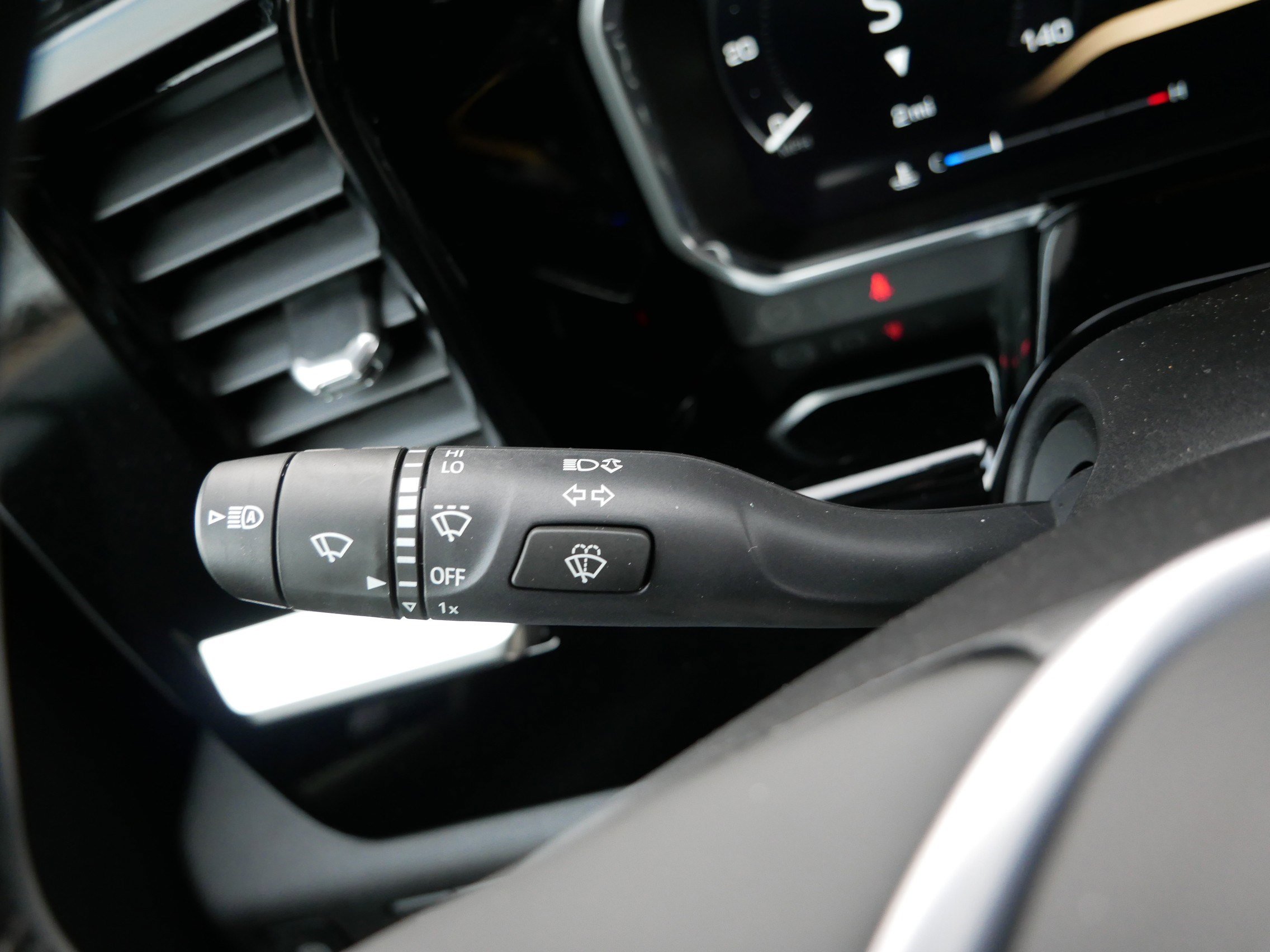 New 2026 GMC Sierra 1500 SLE w/ X31 Off-Road Package image 23